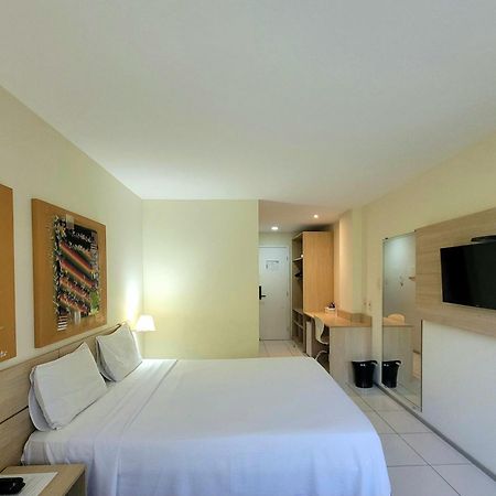 Praiabella Hotel เซาลูอิส ภายนอก รูปภาพ
